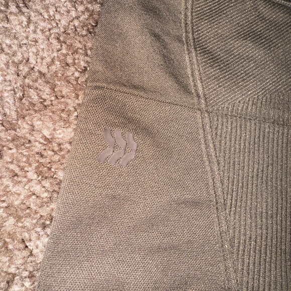 Olive Green Ribbed Tank Top - Picture 3 of 3